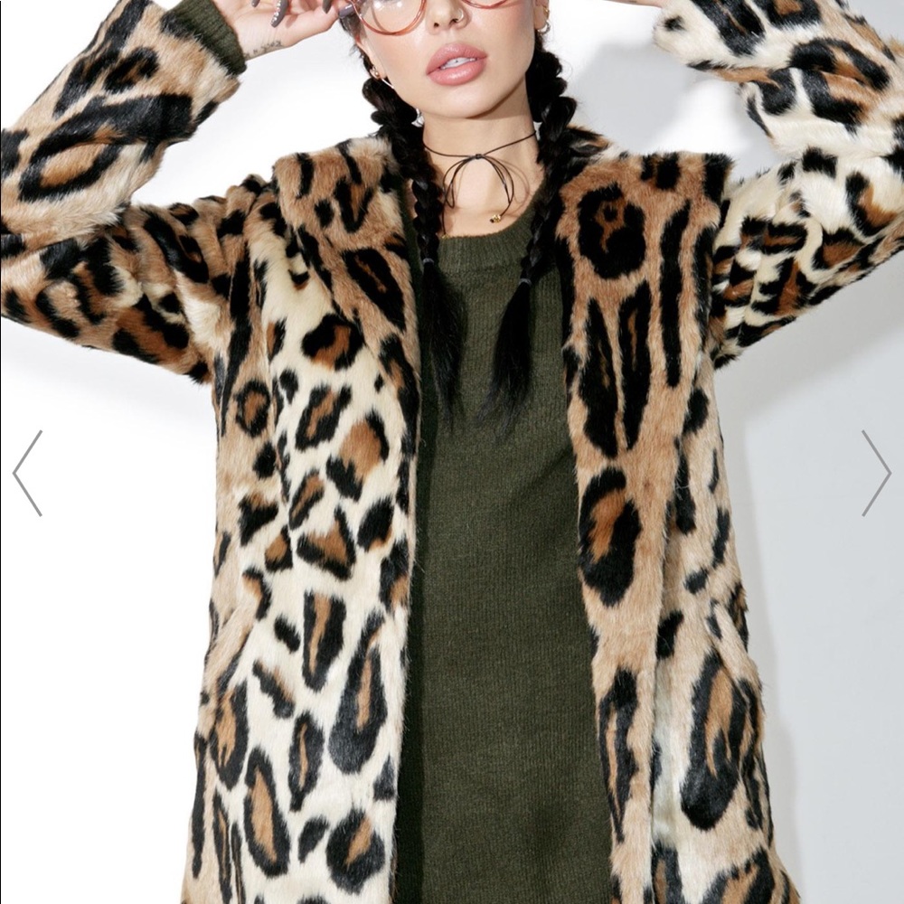 Glamorous Leopard Coat